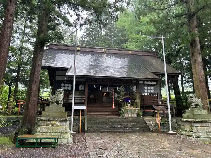 山家神社の本殿・本堂