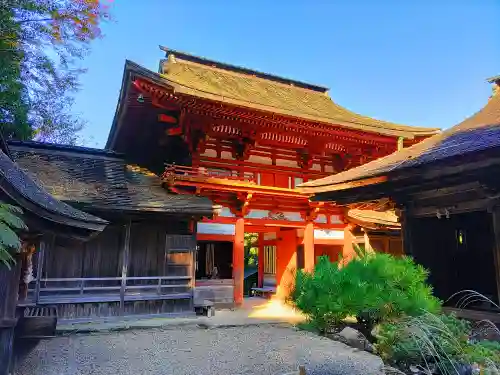吉野水分神社（吉野町）の山門・神門