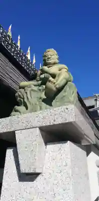 成田山深川不動堂(新勝寺東京別院)の像