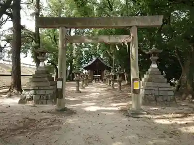 熱田社(宝神町会所裏)の鳥居
