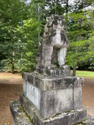 鹿追神社の狛犬