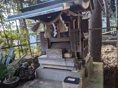 太子堂八幡神社の末社・摂社