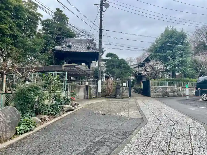 誓閑寺の{uncategorized: "未分類", other: "その他", undefined: "問題あり", building: "その他建物", grave: "お墓", sacred_gate: "鳥居", guardian: "狛犬", statue: "像", buddha: "仏像", history: "歴史", nature: "自然", garden: "庭園", animal: "動物", pagoda: "塔", temizu: "手水舎", mountain_gate: "山門・神門", sanctuary: "本殿・本堂", subordinate: "末社・摂社", art: "芸術", scenery: "景色", jizo: "地蔵", ema: "絵馬", goshuin: "御朱印", omikuji: "おみくじ", items: "授与品その他", amulet: "お守り", goshuincho: "御朱印帳", eats: "食事", festival: "お祭り", votive_dance: "神楽", shichigosan: "七五三参", wedding: "結婚式", experience: "体験その他", initially: "初詣", around: "周辺", anti_infection: "感染症対策"}