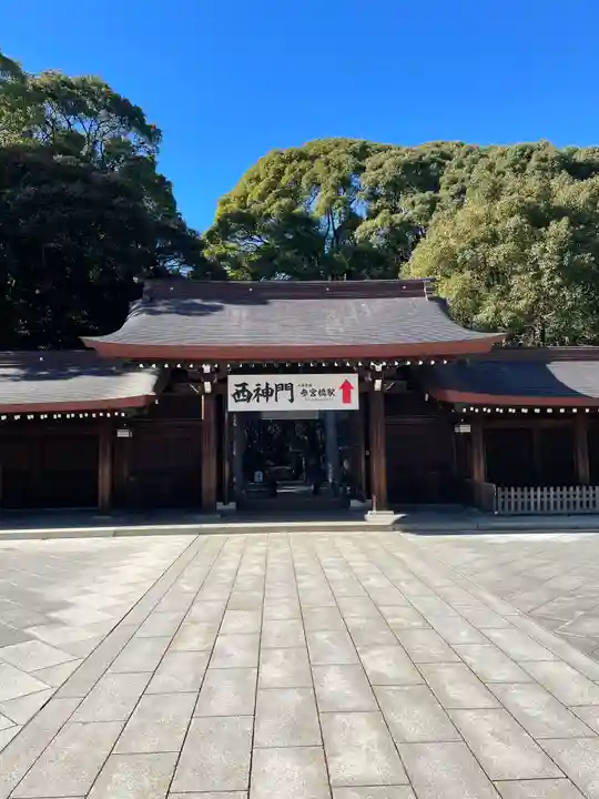 明治神宮の山門・神門
