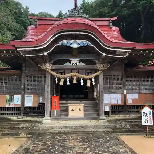 徳佐八幡宮の本殿