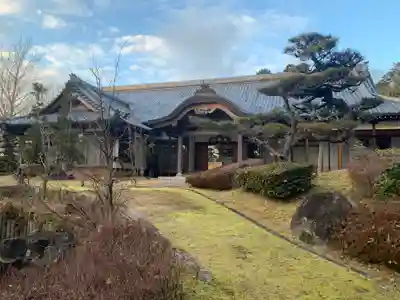 南蔵院の本殿・本堂