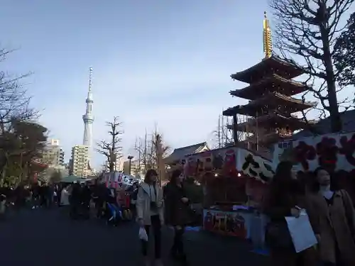 浅草寺の塔