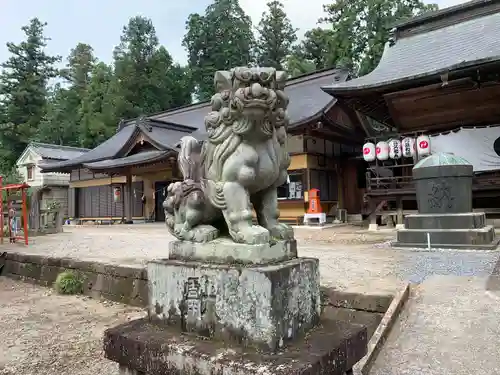 大神神社の狛犬