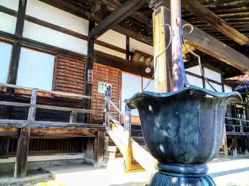 延命寺の本殿・本堂