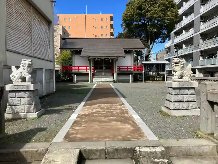 安浦神社の{uncategorized: "未分類", other: "その他", undefined: "問題あり", building: "その他建物", grave: "お墓", sacred_gate: "鳥居", guardian: "狛犬", statue: "像", buddha: "仏像", history: "歴史", nature: "自然", garden: "庭園", animal: "動物", pagoda: "塔", temizu: "手水舎", mountain_gate: "山門・神門", sanctuary: "本殿・本堂", subordinate: "末社・摂社", art: "芸術", scenery: "景色", jizo: "地蔵", ema: "絵馬", goshuin: "御朱印", omikuji: "おみくじ", items: "授与品その他", amulet: "お守り", goshuincho: "御朱印帳", eats: "食事", festival: "お祭り", votive_dance: "神楽", shichigosan: "七五三参", wedding: "結婚式", experience: "体験その他", initially: "初詣", around: "周辺", anti_infection: "感染症対策"}
