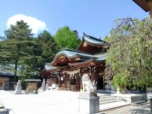 速谷神社の本殿・本堂