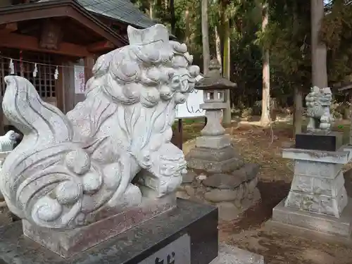 羊神社の狛犬