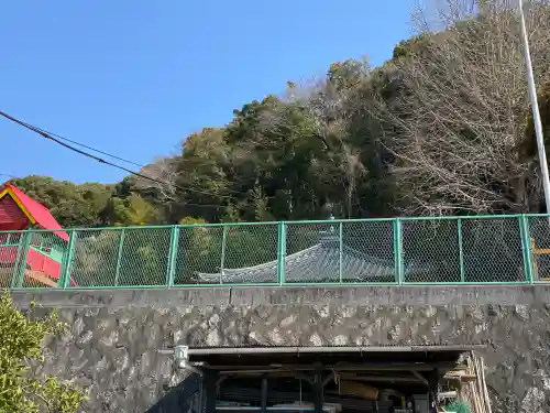 荘宮寺の{uncategorized: "未分類", other: "その他", undefined: "問題あり", building: "その他建物", grave: "お墓", sacred_gate: "鳥居", guardian: "狛犬", statue: "像", buddha: "仏像", history: "歴史", nature: "自然", garden: "庭園", animal: "動物", pagoda: "塔", temizu: "手水舎", mountain_gate: "山門・神門", sanctuary: "本殿・本堂", subordinate: "末社・摂社", art: "芸術", scenery: "景色", jizo: "地蔵", ema: "絵馬", goshuin: "御朱印", omikuji: "おみくじ", items: "授与品その他", amulet: "お守り", goshuincho: "御朱印帳", eats: "食事", festival: "お祭り", votive_dance: "神楽", shichigosan: "七五三参", wedding: "結婚式", experience: "体験その他", initially: "初詣", around: "周辺", anti_infection: "感染症対策"}