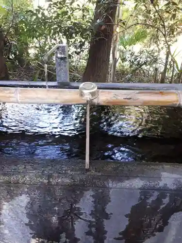 忍　諏訪神社・東照宮　の手水舎