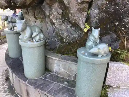 大山阿夫利神社の狛犬