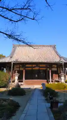 光泉寺の本殿・本堂