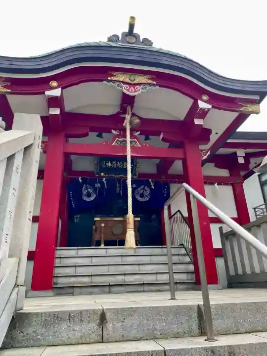 七倉稲荷神社の{uncategorized: "未分類", other: "その他", undefined: "問題あり", building: "その他建物", grave: "お墓", sacred_gate: "鳥居", guardian: "狛犬", statue: "像", buddha: "仏像", history: "歴史", nature: "自然", garden: "庭園", animal: "動物", pagoda: "塔", temizu: "手水舎", mountain_gate: "山門・神門", sanctuary: "本殿・本堂", subordinate: "末社・摂社", art: "芸術", scenery: "景色", jizo: "地蔵", ema: "絵馬", goshuin: "御朱印", omikuji: "おみくじ", items: "授与品その他", amulet: "お守り", goshuincho: "御朱印帳", eats: "食事", festival: "お祭り", votive_dance: "神楽", shichigosan: "七五三参", wedding: "結婚式", experience: "体験その他", initially: "初詣", around: "周辺", anti_infection: "感染症対策"}