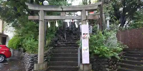 多摩川浅間神社の鳥居