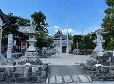 比佐豆知神社の建物その他