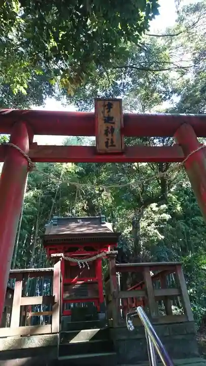 宇迦神社の本殿・本堂