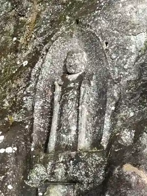 長安寺 岩井堂観音(長野県)