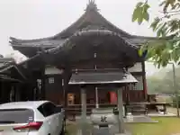 医座寺の本殿・本堂