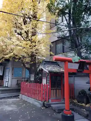 銀杏岡八幡神社の末社・摂社