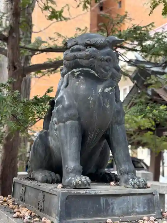 三吉神社の狛犬