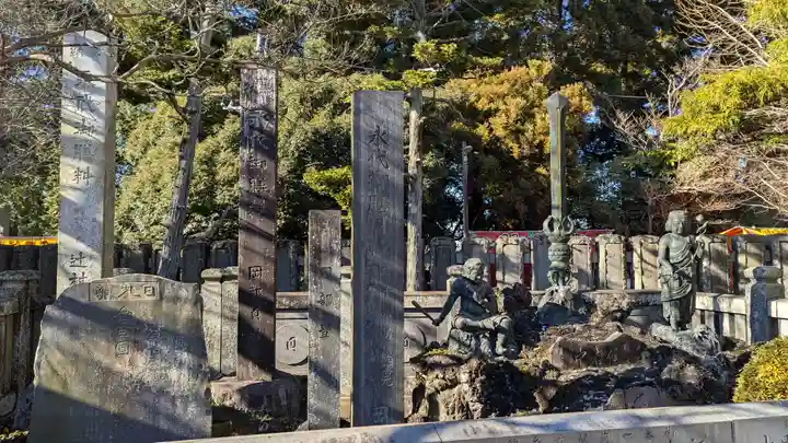 成田山新勝寺の像