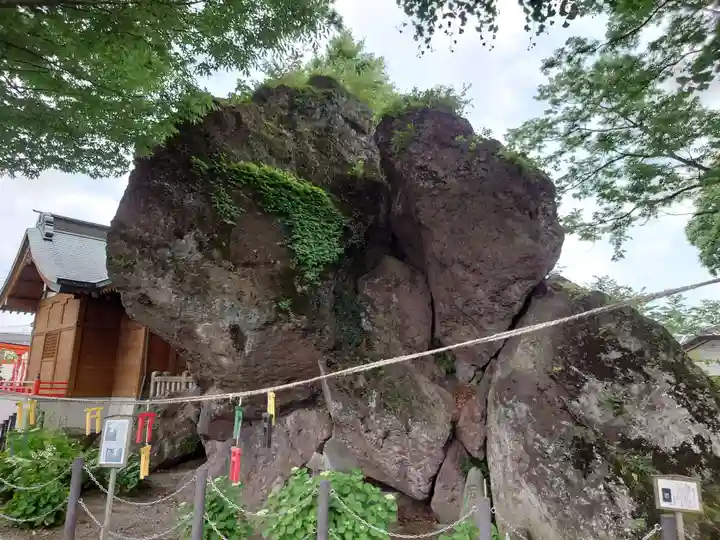 岩神稲荷神社のその他建物
