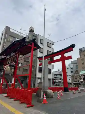 鷲神社の{uncategorized: "未分類", other: "その他", undefined: "問題あり", building: "その他建物", grave: "お墓", sacred_gate: "鳥居", guardian: "狛犬", statue: "像", buddha: "仏像", history: "歴史", nature: "自然", garden: "庭園", animal: "動物", pagoda: "塔", temizu: "手水舎", mountain_gate: "山門・神門", sanctuary: "本殿・本堂", subordinate: "末社・摂社", art: "芸術", scenery: "景色", jizo: "地蔵", ema: "絵馬", goshuin: "御朱印", omikuji: "おみくじ", items: "授与品その他", amulet: "お守り", goshuincho: "御朱印帳", eats: "食事", festival: "お祭り", votive_dance: "神楽", shichigosan: "七五三参", wedding: "結婚式", experience: "体験その他", initially: "初詣", around: "周辺", anti_infection: "感染症対策"}