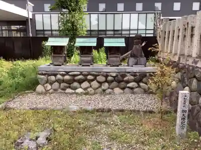 天神社（余坂天神社）の末社・摂社