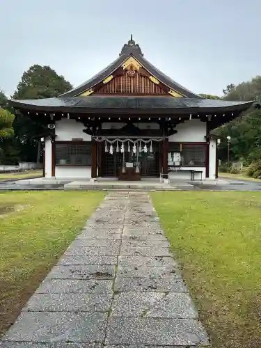 豊原北島神社の{uncategorized: "未分類", other: "その他", undefined: "問題あり", building: "その他建物", grave: "お墓", sacred_gate: "鳥居", guardian: "狛犬", statue: "像", buddha: "仏像", history: "歴史", nature: "自然", garden: "庭園", animal: "動物", pagoda: "塔", temizu: "手水舎", mountain_gate: "山門・神門", sanctuary: "本殿・本堂", subordinate: "末社・摂社", art: "芸術", scenery: "景色", jizo: "地蔵", ema: "絵馬", goshuin: "御朱印", omikuji: "おみくじ", items: "授与品その他", amulet: "お守り", goshuincho: "御朱印帳", eats: "食事", festival: "お祭り", votive_dance: "神楽", shichigosan: "七五三参", wedding: "結婚式", experience: "体験その他", initially: "初詣", around: "周辺", anti_infection: "感染症対策"}