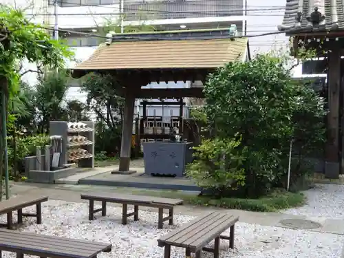 遍照院の手水舎