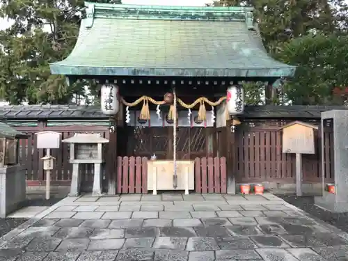 若宮八幡宮（陶器神社）の本殿・本堂