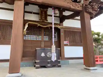 恩名三嶋神社の本殿・本堂