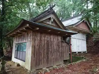 八幡神社の本殿・本堂
