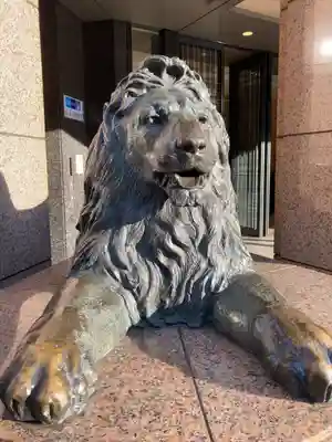 三囲神社銀座摂社の狛犬