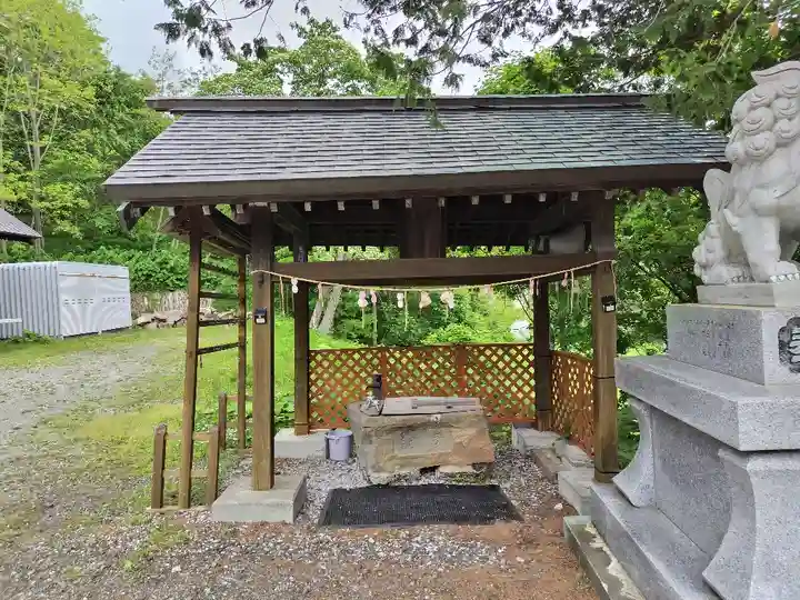 夕張神社(北海道)