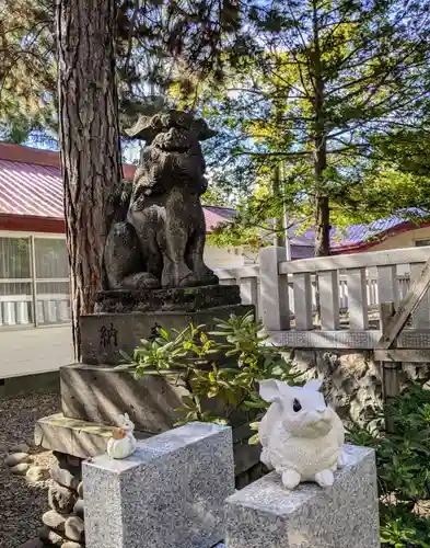 彌彦神社　(伊夜日子神社)の狛犬