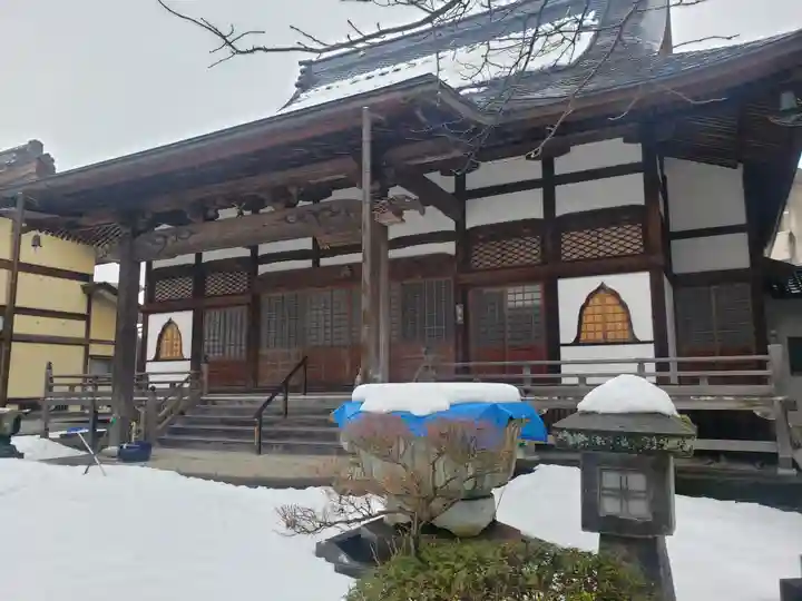 安養寺の本殿・本堂