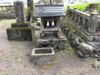 三宅神社の末社・摂社
