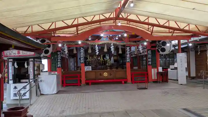 足の神様 服部天神宮(大阪府)