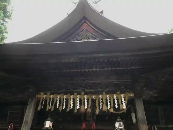 冨士御室浅間神社の本殿・本堂