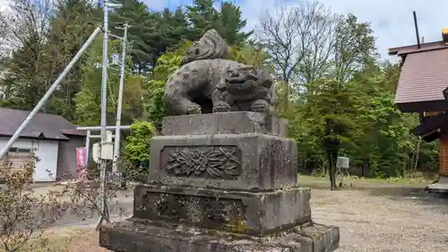 留辺蘂神社の狛犬