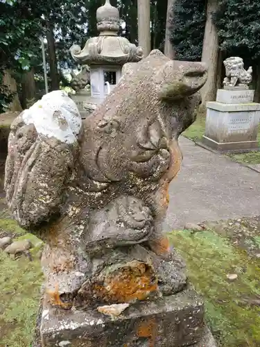 白山神社の狛犬