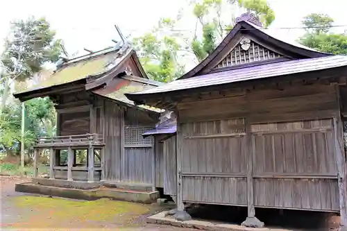 三社神社の本殿