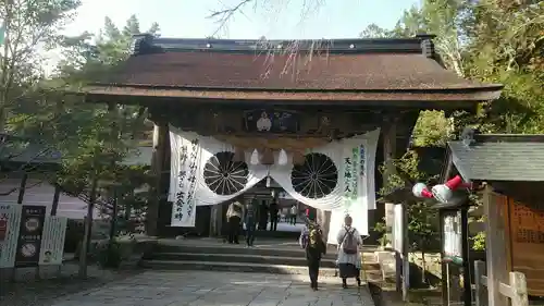 熊野本宮大社の山門・神門