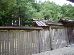 神明神社の本殿