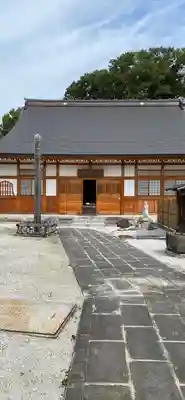 願成寺の本殿・本堂
